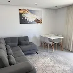 House Pollo 게스트하우스 사밀