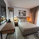 게스트하우스 House Pollo 4*