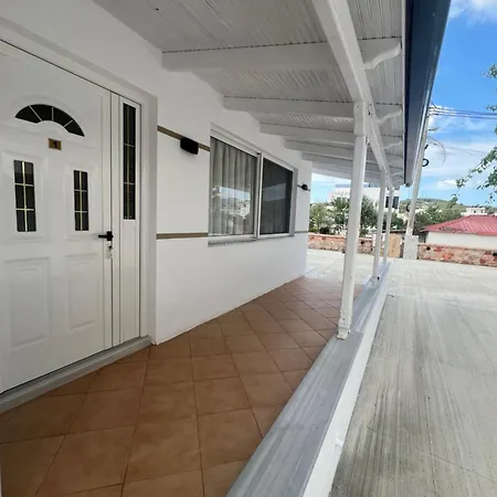 House Pollo Konukevi