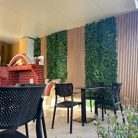 Konukevi House Pollo 3*