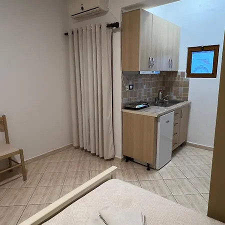 Konukevi House Pollo 3*