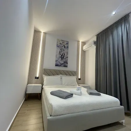 House Pollo クサミル