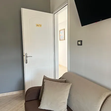 House Pollo 3* Ksamil