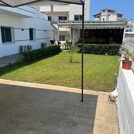 Konukevi House Pollo 3*