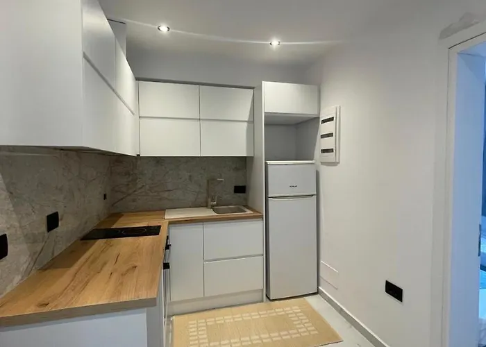 House Pollo 4* Ksamil