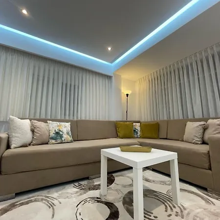 Πανσιόν House Pollo Εξαμίλιο