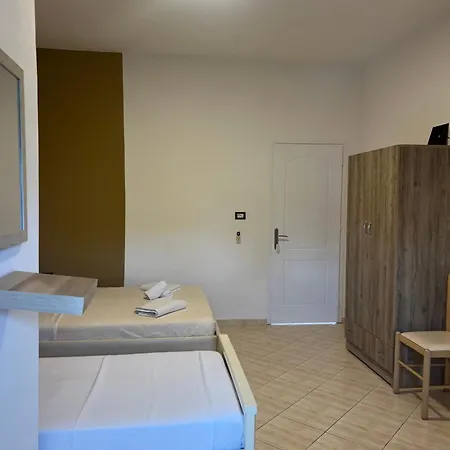 House Pollo 3* Εξαμίλιο